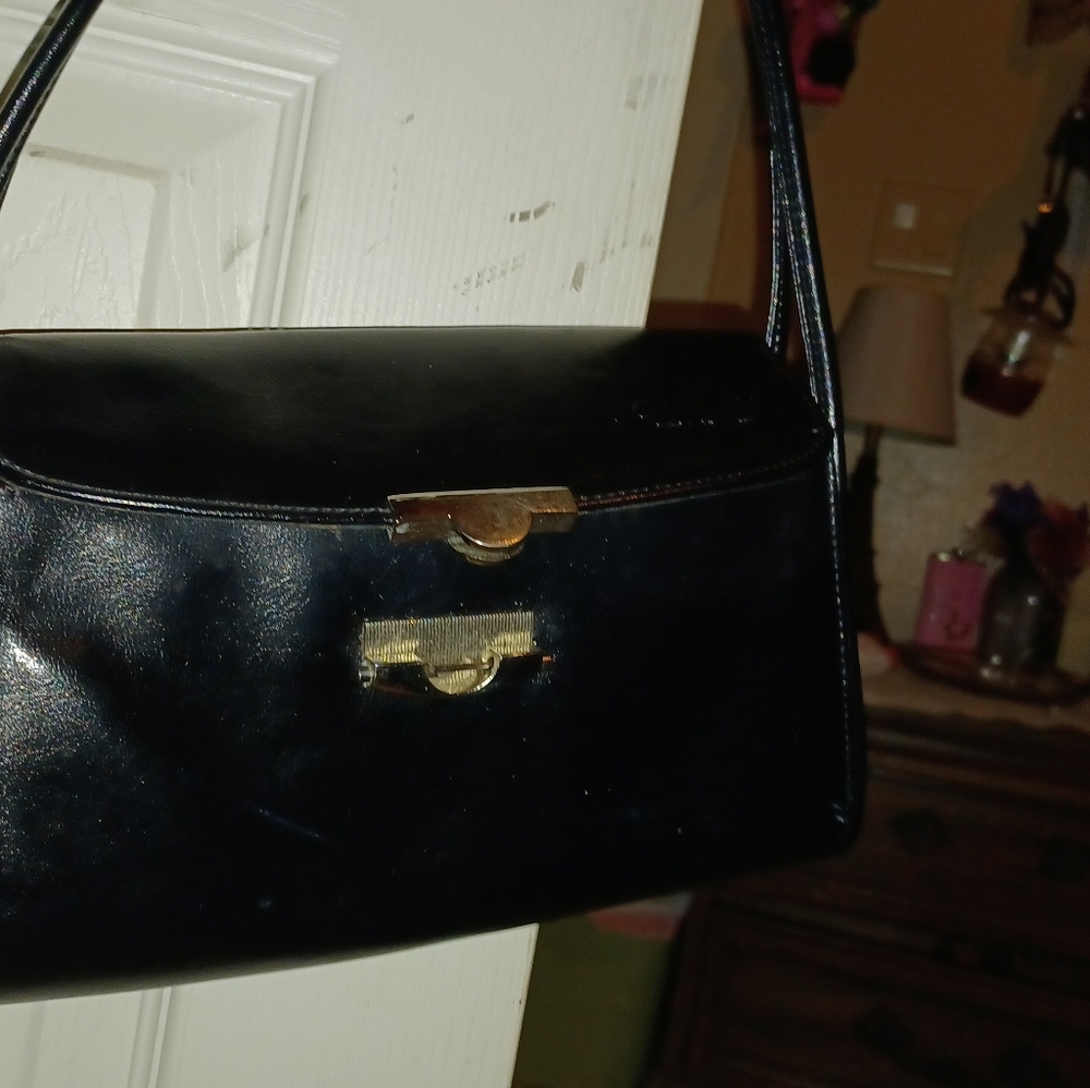 Gucci Handbag - Picture 4 of 6